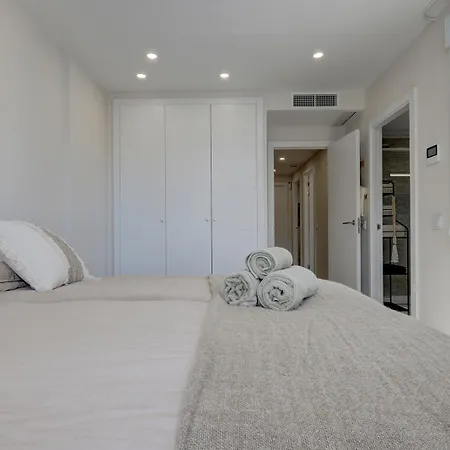 061 Brand New 2 Bed La Cala Townhouse, Sea Views *